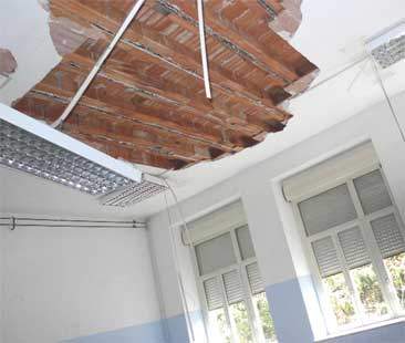 Sicilia, scuole pronte a crollare
