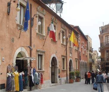 Messina – Tasse da riscuotere per il comune di Taormina: 11 mln di euro ma per ora solo virtuali