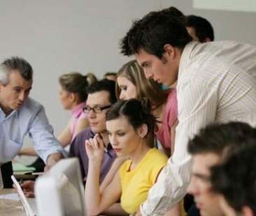 Piano Giovani, si riparte? Regione a caccia di fondi per attivare nuovi tirocini formativi Piano Giovani, si riparte? Regione a caccia di fondi per attivare nuovi tirocini formativi