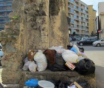 Palermo – Torri d’acqua come pattumiere. Un ricco patrimonio dimenticato