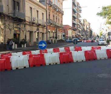 Catania – Braccio di ferro tra il Comune e i negozianti di via D’Annunzio