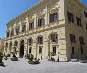 Trapani – Costi della politica: occorre tagliare