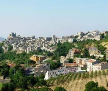 Palermo – Case abbandonate a Petralia Soprana? Regalatele al Comune