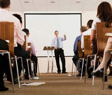 “Professionalità formate e inutilizzate”