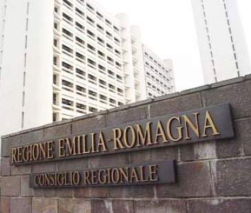 Emilia: i rimborsi d’oro infangano la Regione