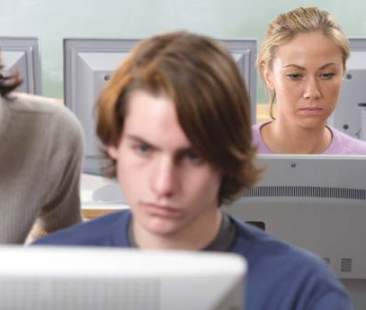 Imprese su Internet in Sicilia, bene numero e occupati