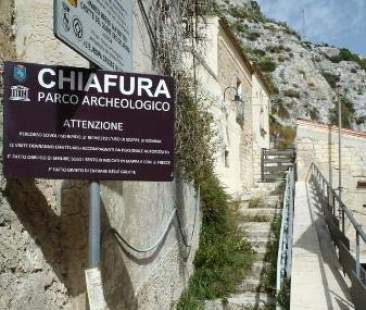 Ragusa – Il Parco delle Grotte di Scicli è inaccessibile