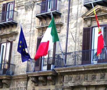 Regione siciliana, mutuo di 30 anni ancora per debiti sanità