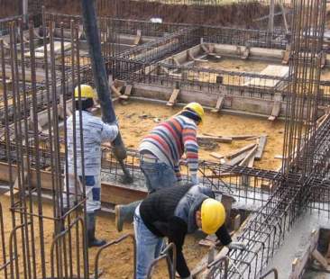 Catania – Edilizia incontrollata in centro. I rischi crescono, appello all’Ars