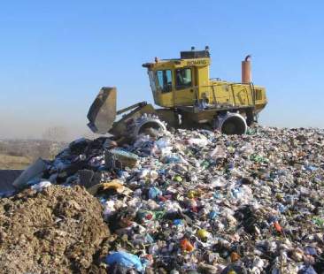 Chiudono le discariche siciliane e le poche rimaste sono sature Chiudono le discariche siciliane e le poche rimaste sono sature