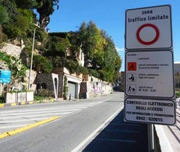 Messina – Ztl  a Taormina: piano di mobilità mai avviato e adesso due telecamere spente