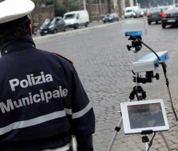 Autovelox, multe nulle se notificate dopo 90 giorni dall’infrazione