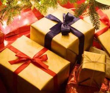 Regali di Natale, ultimi giorni per sorprendere i propri cari