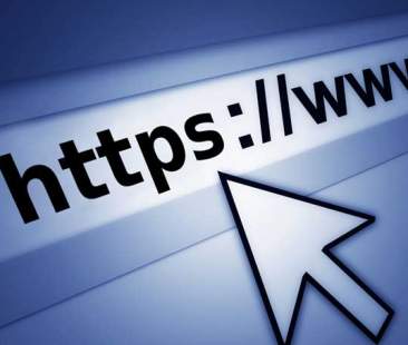 Metà della popolazione non usa internet Metà della popolazione non usa internet