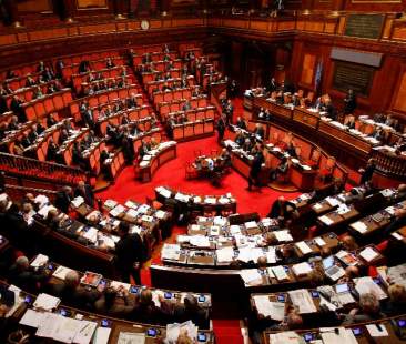 Italicum, Senato taglia 35mila emendamenti