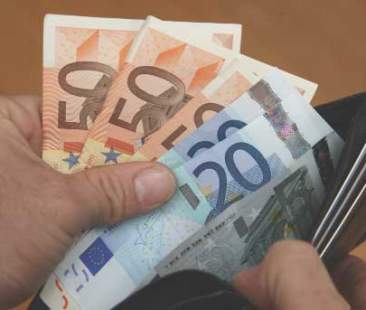 Retribuzioni tornate indietro al 1982