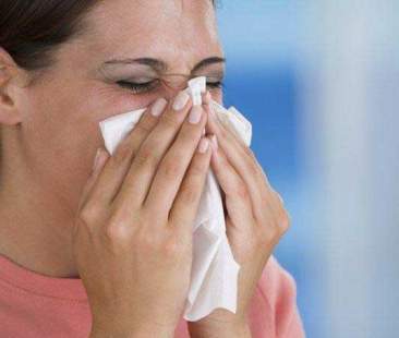 Influenza, picco casi gravi. Pronto soccorso assediati