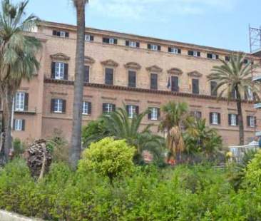 Nino Caleca: “Misure di sostegno a giovani e imprese”