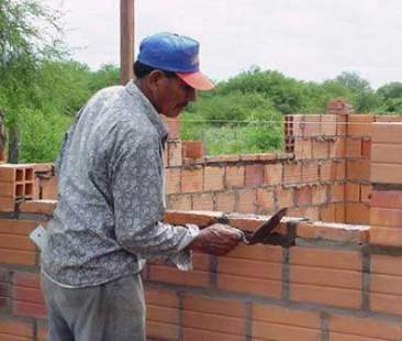 Stranieri: una fonte di 123 miliardi, ma in Sicilia resta poca ricchezza