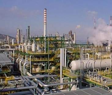 Petrolio, numeri “pesanti” in Sicilia