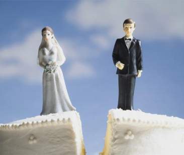 Più di mille cause di annullamento matrimoni