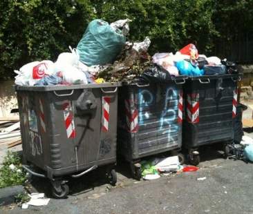 Catania – Emergenza rifiuti, in città maggior quantità pro capite Catania – Emergenza rifiuti, in città maggior quantità pro capite