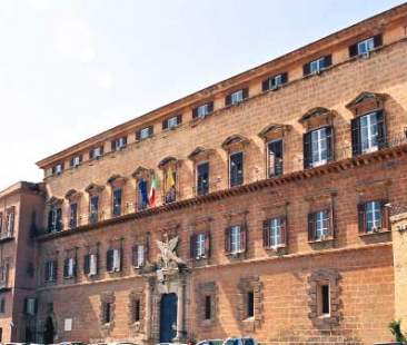 “Bilancio e Ddl stabilità arrivino insieme all’Ars”