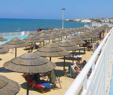 Concessioni agli stabilimenti balneari Concessioni agli stabilimenti balneari