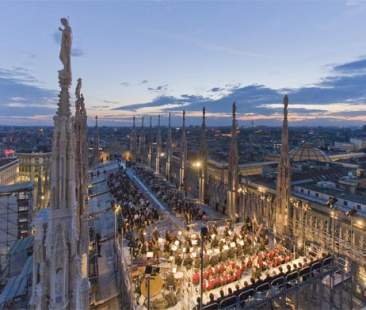 Milano, città cosmopolita dai riflessi mutevoli e capitale della moda e del design