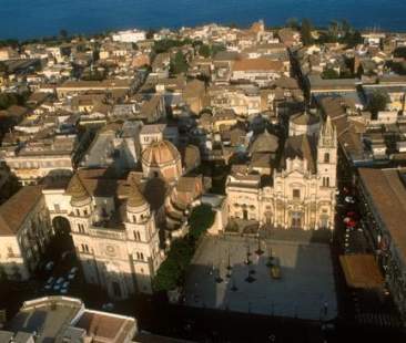 Catania – Acireale, minacce alle Istituzioni