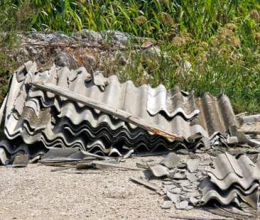 Amianto, un morto a settimana