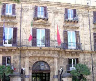 Bilancio interno Ars respinti i tagli del M5S