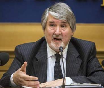 Il ministro Poletti: “Nuovo Isee rilasciato in 5 giorni”