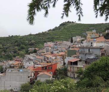 Mini Comuni, sprechi giganteschi