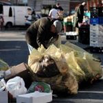 Uniti per contrastare la povertà