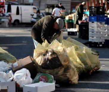 Uniti per contrastare la povertà