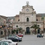 Santa Caterina Villarmosa, borgo  situato nel cuore dell’Isola