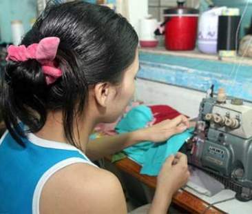 Telefono Azzurro, solo l’educazione salva i bambini dalla piaga  della schiavitù e del lavoro minorile