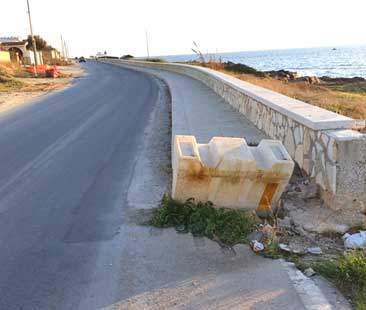 Trapani, Sp 38 abbandonata al proprio destino