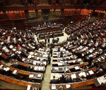 Pubblicità legale sui quotidiani oltre che sui siti internet degli enti appaltanti