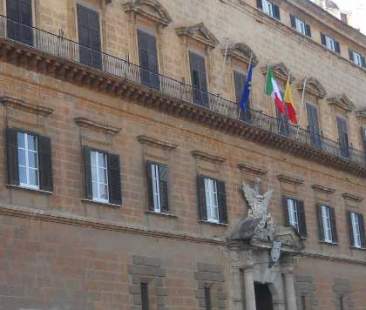 Matteo Renzi ha impugnato la finanziaria regionale