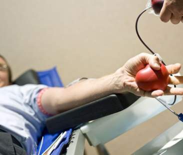 L’emergenza sangue non va in ferie
