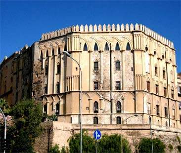 Luca Zaia attacca la Sicilia degli sprechi