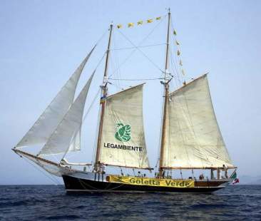 Fresche e inquinate acque di Sicilia. Ecco i punti segnalati da Goletta verde