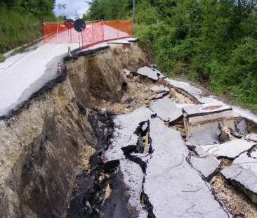 La Sicilia scivola sul rischio naturale
