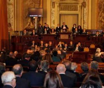 Rimpasto in Giunta capriccio di Crocetta