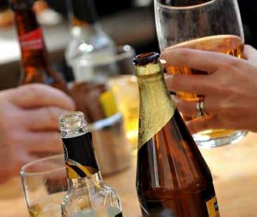 Alcol, l’Ue lancia un referendum on line