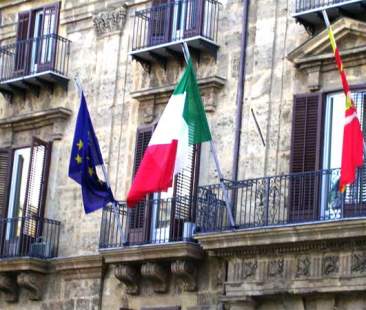 Manovra assestamento, Aula semideserta