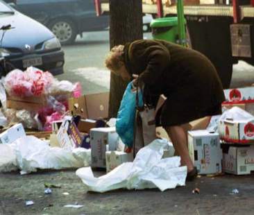 Social card, l’aiuto economico e sociale che combatte la crisi