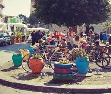 Catania – La #PiazzadeiLibri scatena polemiche